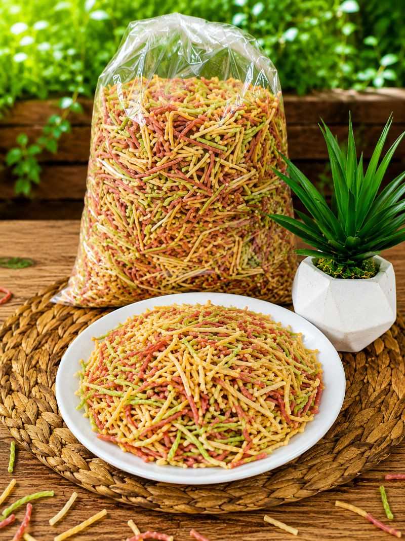 Sebzeli Erişte 1 kg - Ayşeli Köy Ürünleri